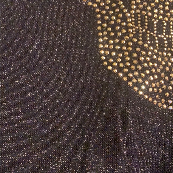 Black skull long sleeve top - Picture 2 of 2